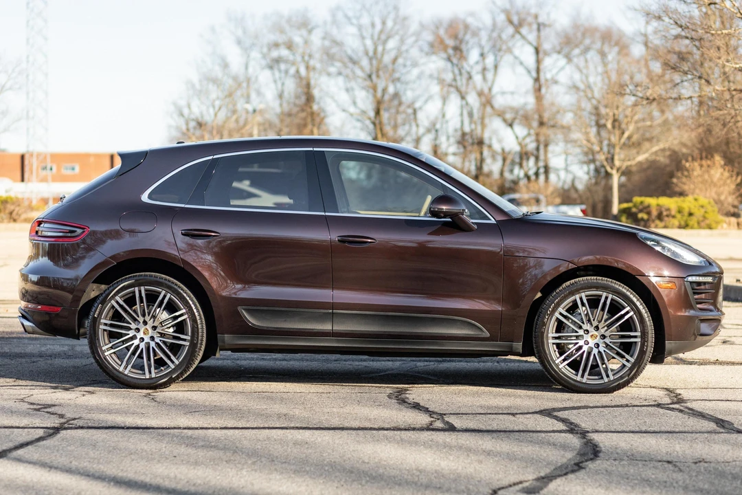 2017 Porsche Macan S - Image 3 of 31
