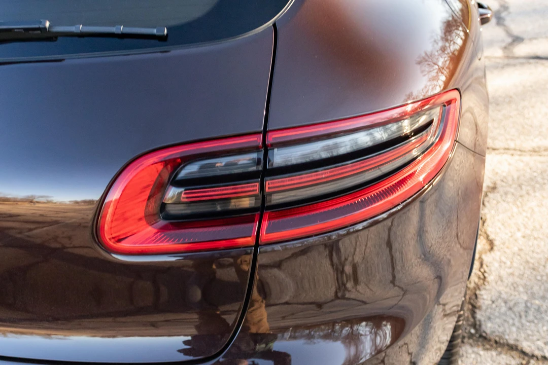 2017 Porsche Macan S - Image 29 of 31