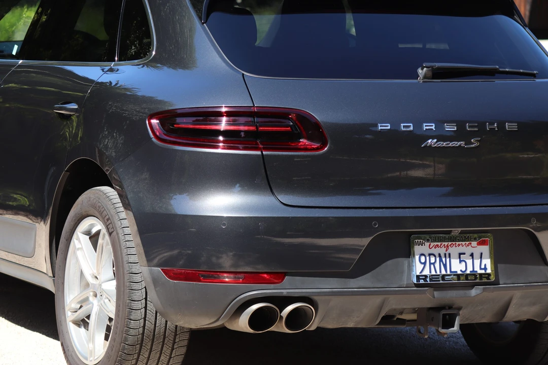 2017 Porsche Macan S - Image 14 of 31