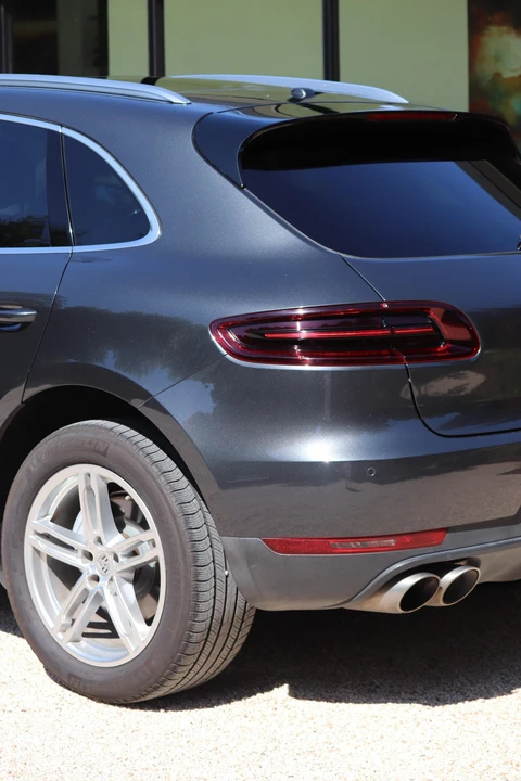 2017 Porsche Macan S - Image 15 of 31
