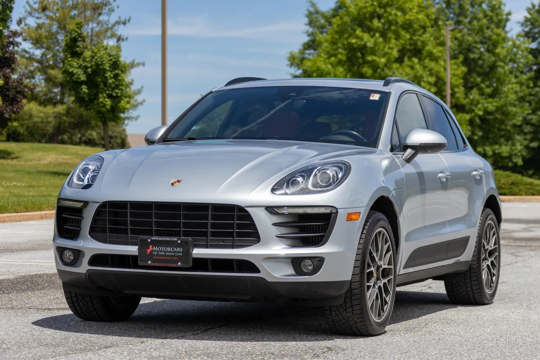 2017 Porsche Macan S - Image 16 of 31