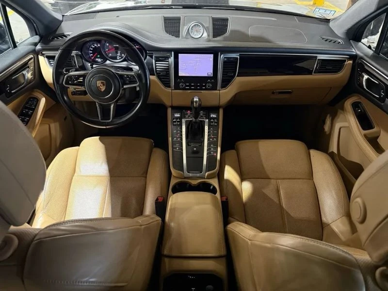 2017 Porsche Macan S - Image 8 of 12