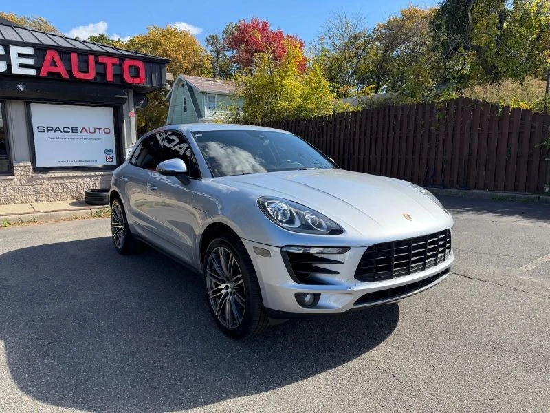 2017 Porsche Macan S - Image 8 of 12