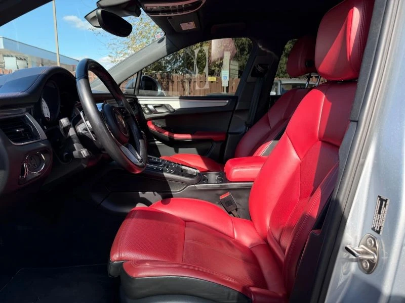 2017 Porsche Macan S - Image 10 of 12