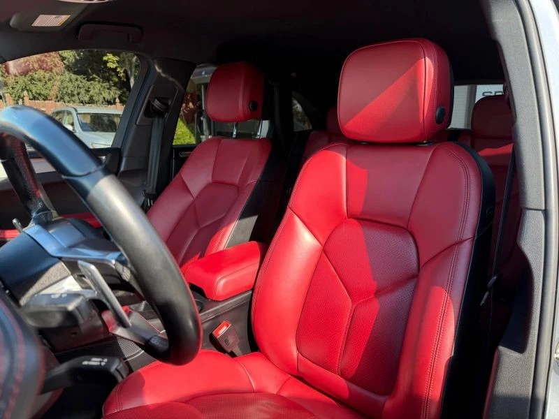 2017 Porsche Macan S - Image 11 of 12