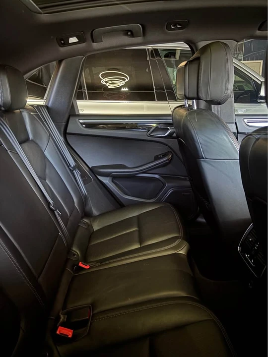 2017 Porsche Macan S - Image 5 of 7