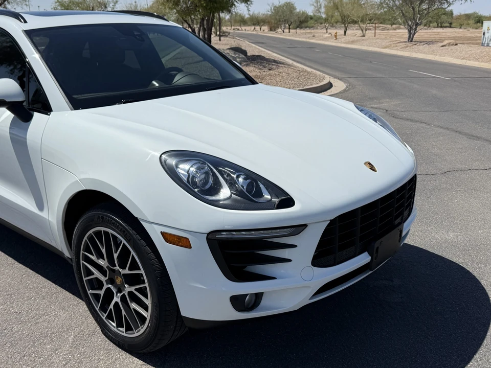 2017 Porsche Macan S - Image 14 of 31