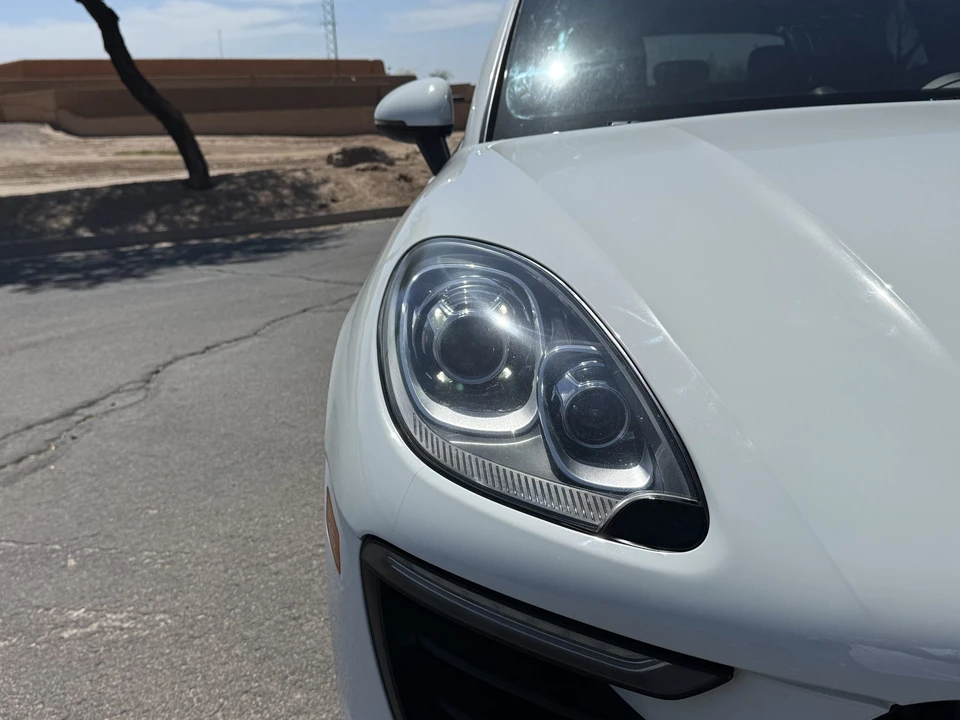 2017 Porsche Macan S - Image 16 of 31