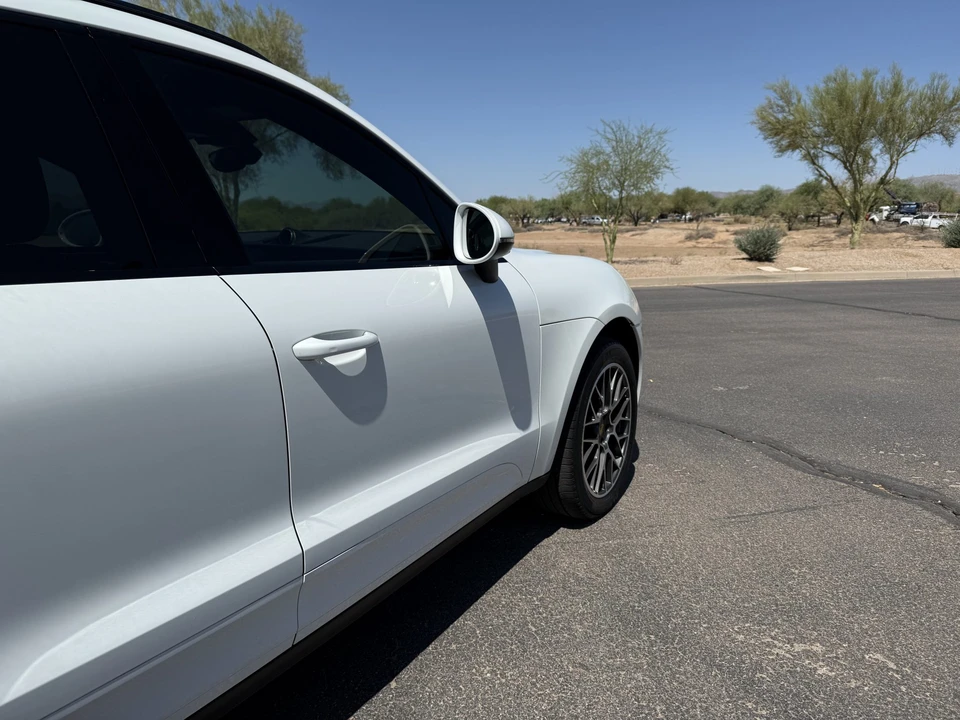 2017 Porsche Macan S - Image 23 of 31