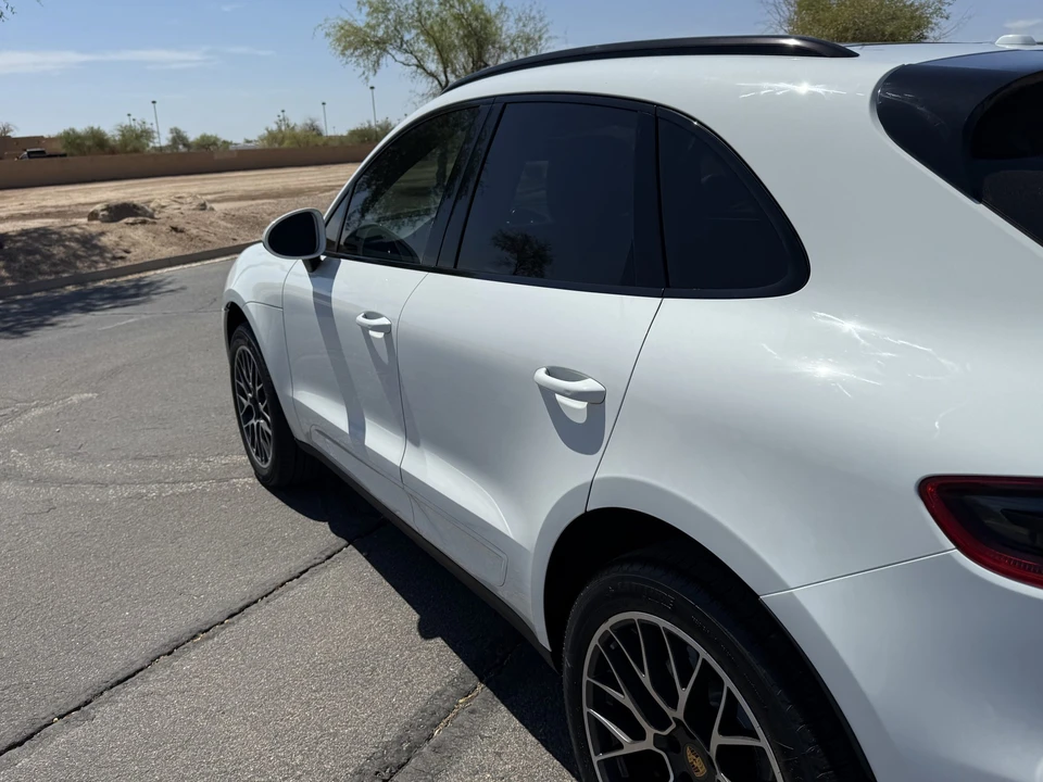 2017 Porsche Macan S - Image 24 of 31