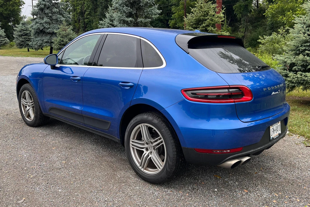 2017 Porsche Macan S - Image 12 of 31