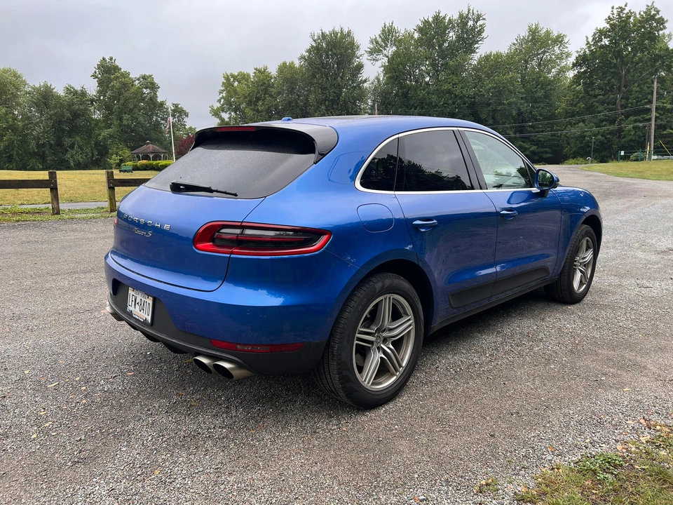 2017 Porsche Macan S - Image 14 of 31