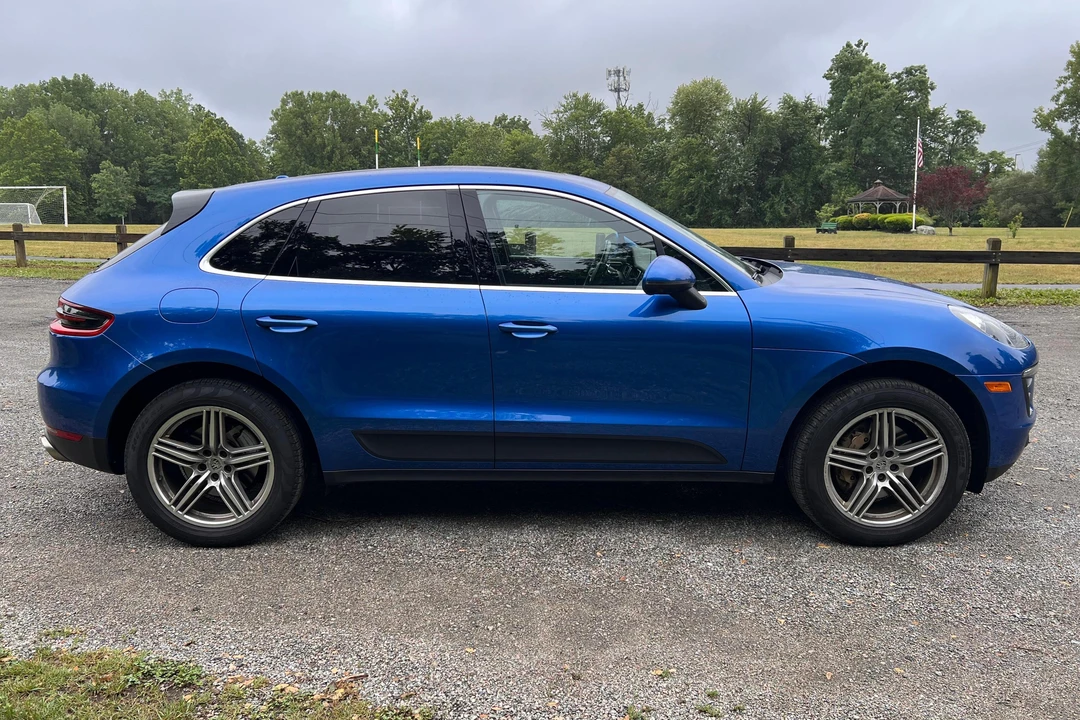 2017 Porsche Macan S - Image 15 of 31