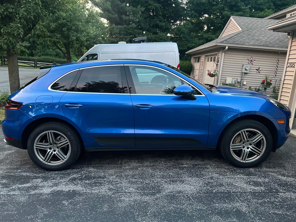 2017 Porsche Macan S - Image 23 of 31
