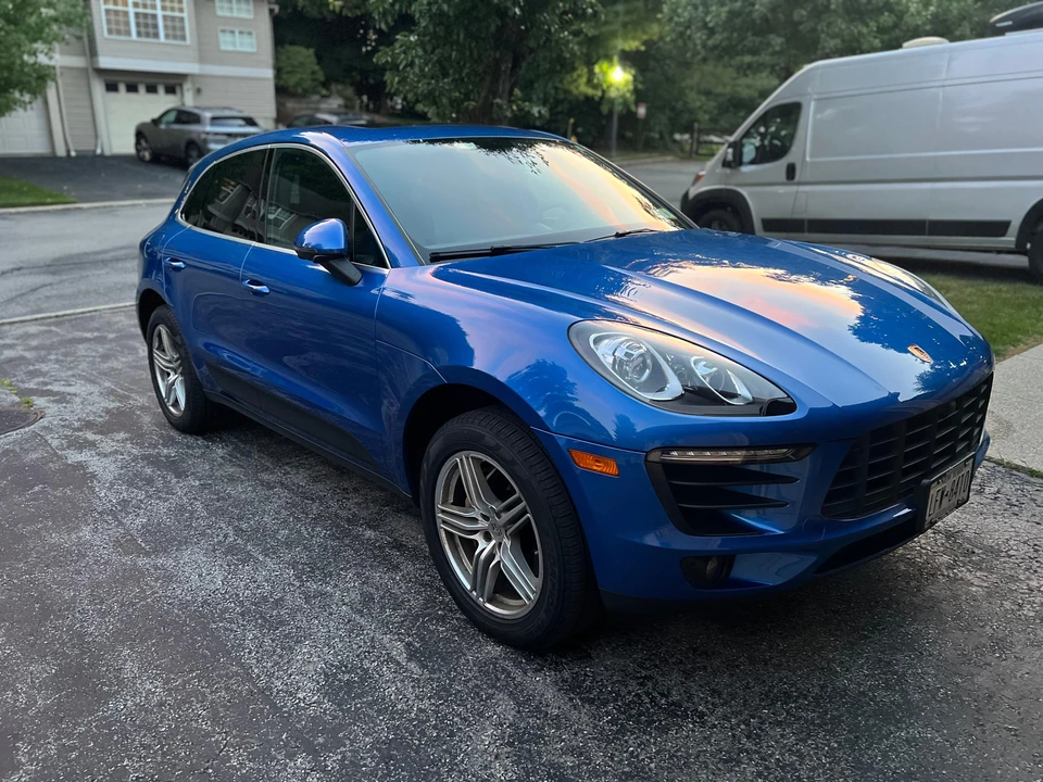 2017 Porsche Macan S - Image 24 of 31