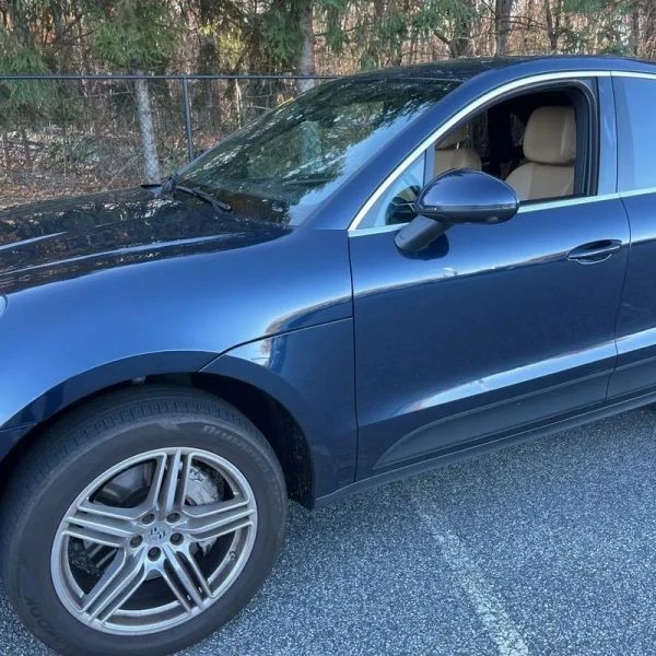 2017 Porsche Macan S - Image 2 of 12
