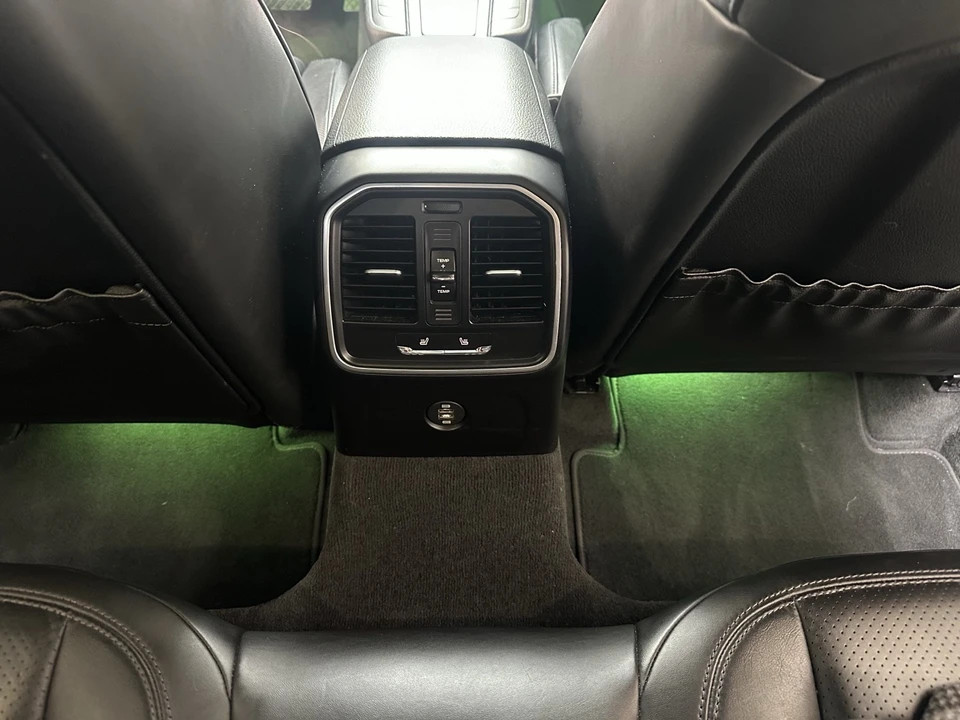 2017 Porsche Macan S - Image 16 of 21