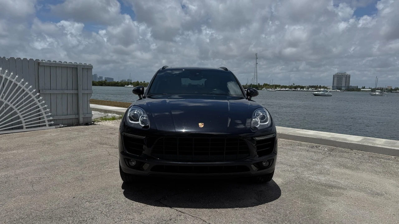 2017 Porsche Macan S - Image 6 of 9