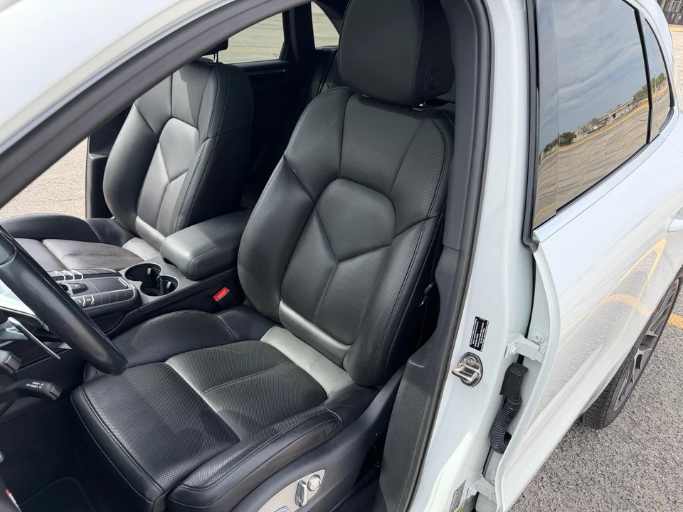 2017 Porsche Macan S - Image 31 of 31
