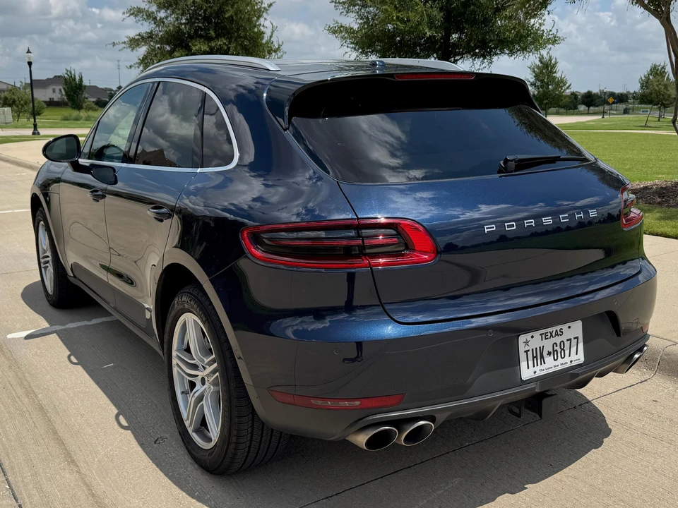 2017 Porsche Macan S - Image 9 of 31