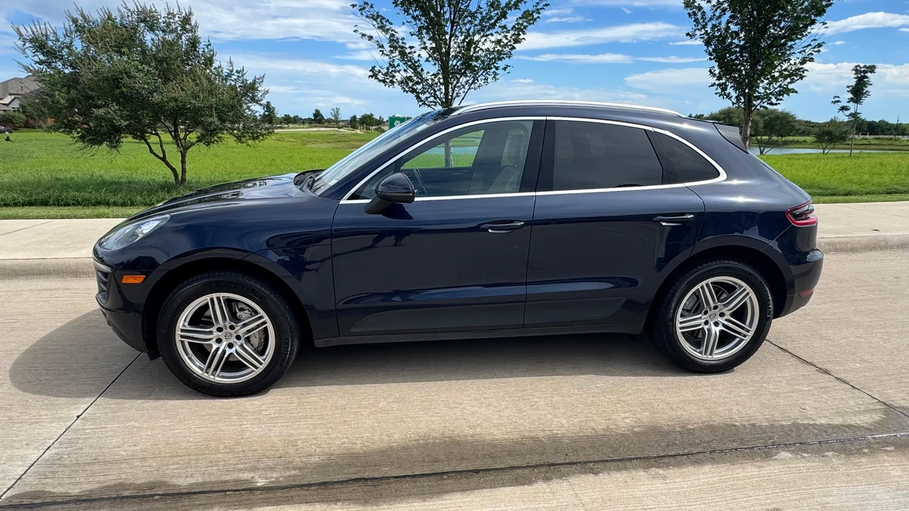 2017 Porsche Macan S - Image 8 of 31