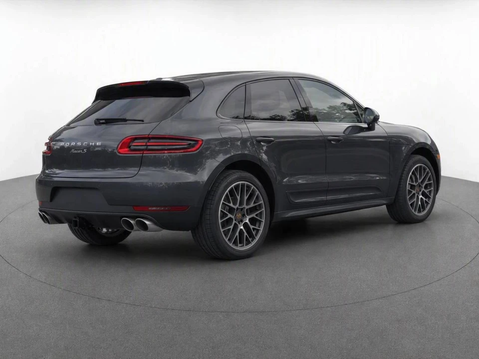 2017 Porsche Macan S - Image 4 of 5