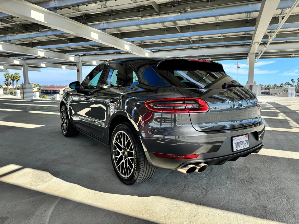 2017 Porsche Macan S - Image 7 of 31