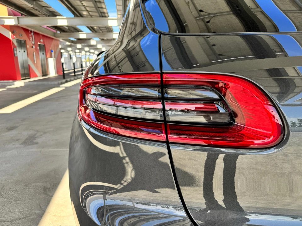 2017 Porsche Macan S - Image 22 of 31
