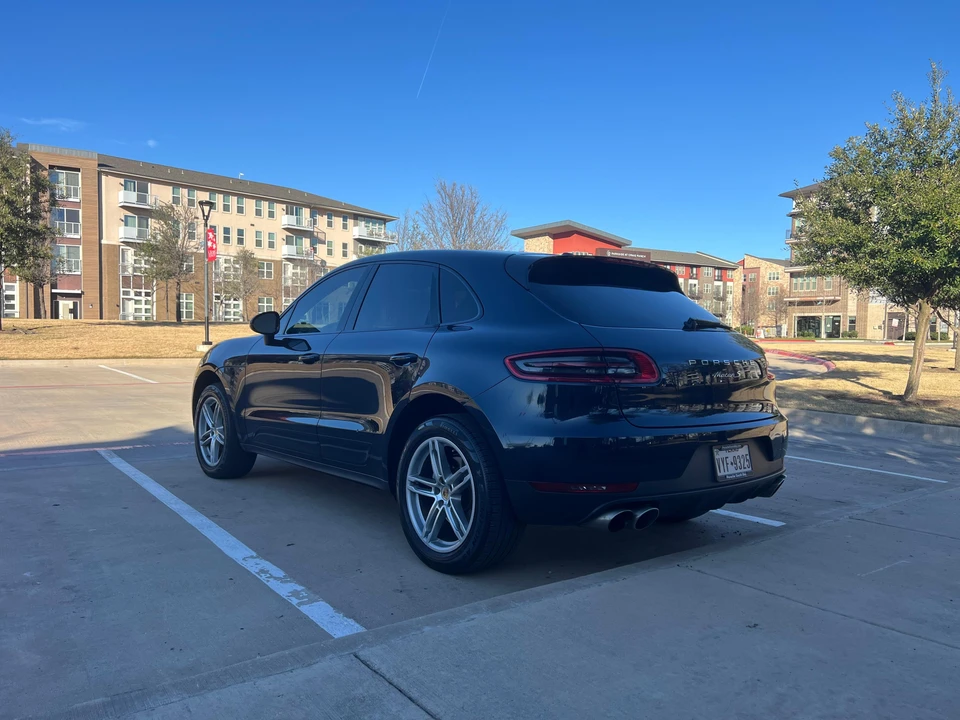 2017 Porsche Macan S - Image 13 of 31
