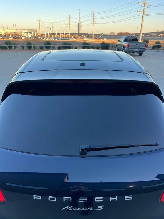 2017 Porsche Macan S - Image 27 of 31