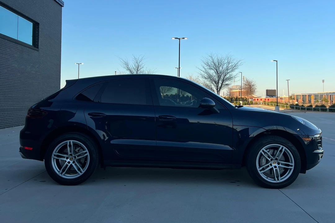 2017 Porsche Macan S - Image 9 of 31