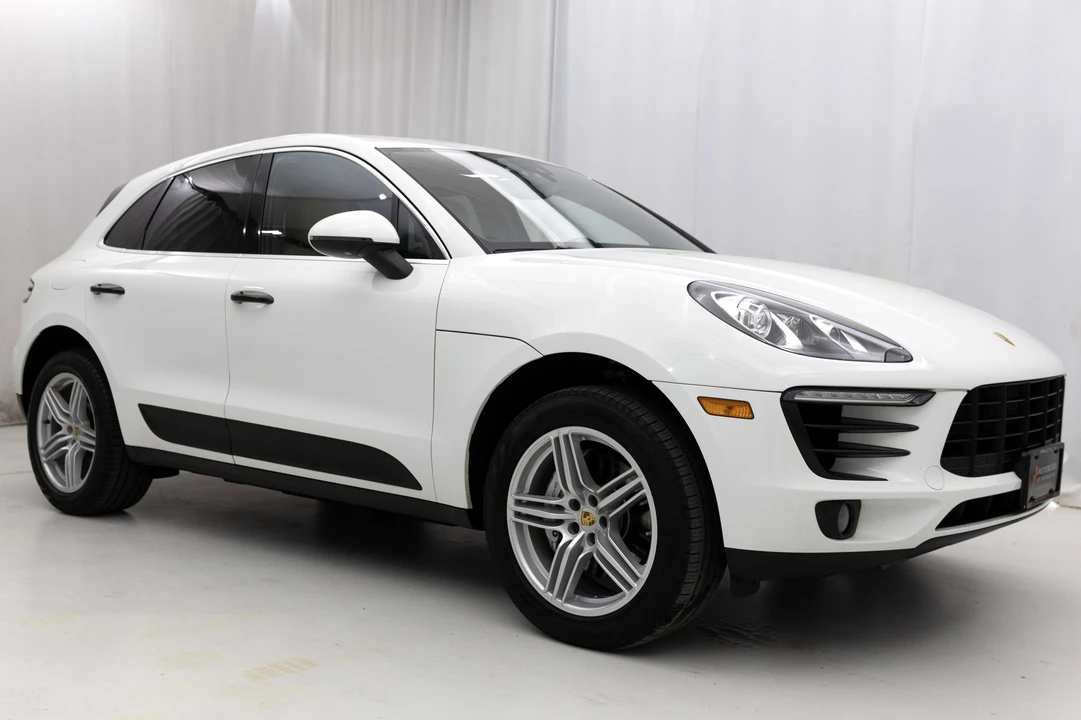2017 Porsche Macan S - Image 27 of 31