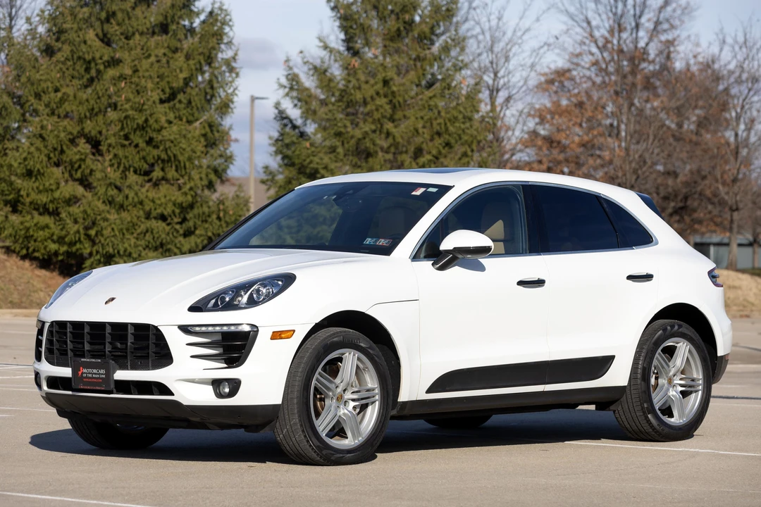 2017 Porsche Macan S - Image 8 of 31