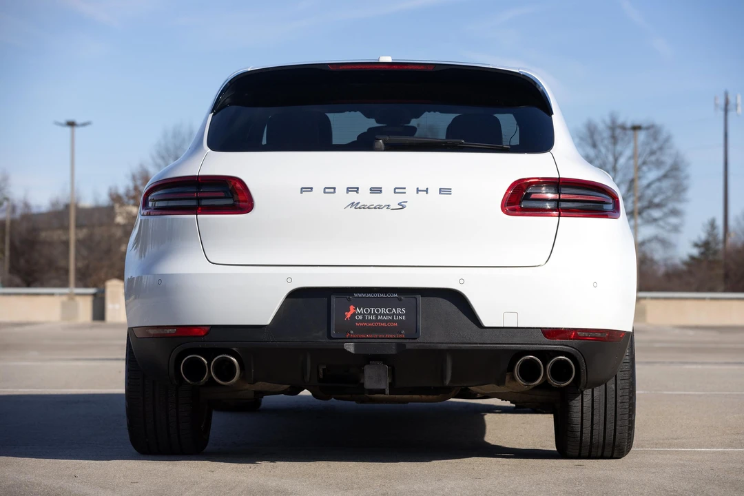 2017 Porsche Macan S - Image 11 of 31