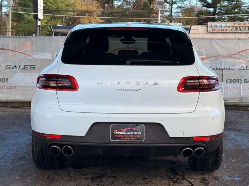 2017 Porsche Macan S - Image 10 of 12