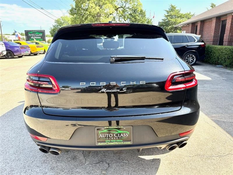 2017 Porsche Macan S - Image 8 of 12