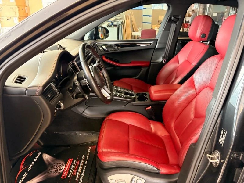 2017 Porsche Macan S - Image 11 of 12