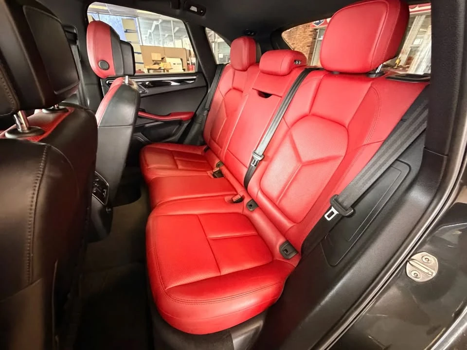 2017 Porsche Macan S - Image 10 of 17