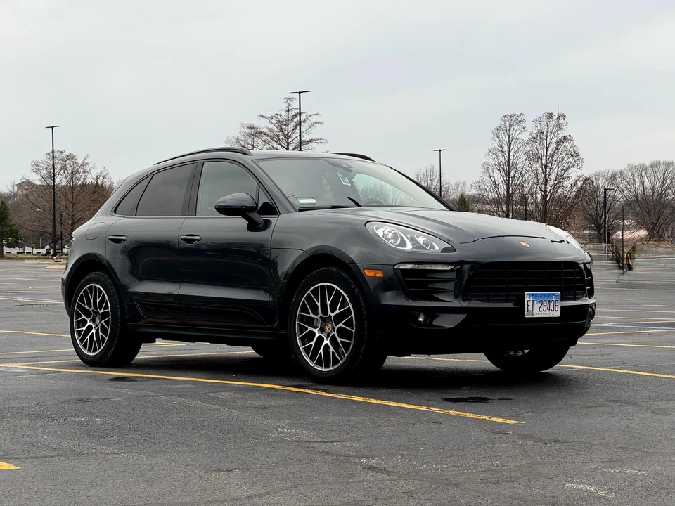 2017 Porsche Macan S - Image 8 of 31