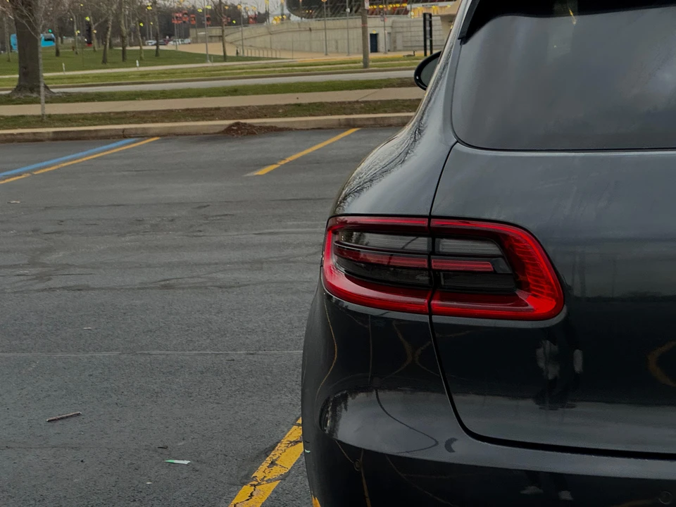 2017 Porsche Macan S - Image 13 of 31