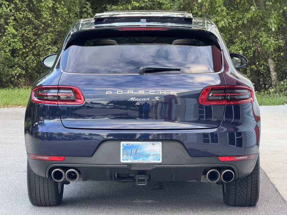 2017 Porsche Macan S - Image 16 of 31