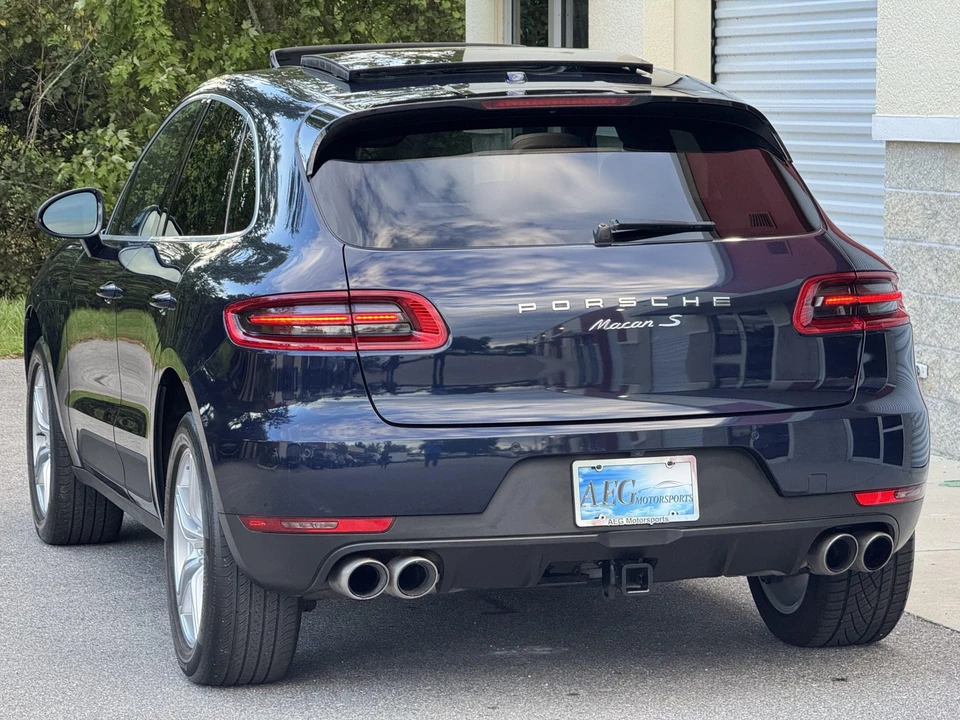 2017 Porsche Macan S - Image 15 of 31