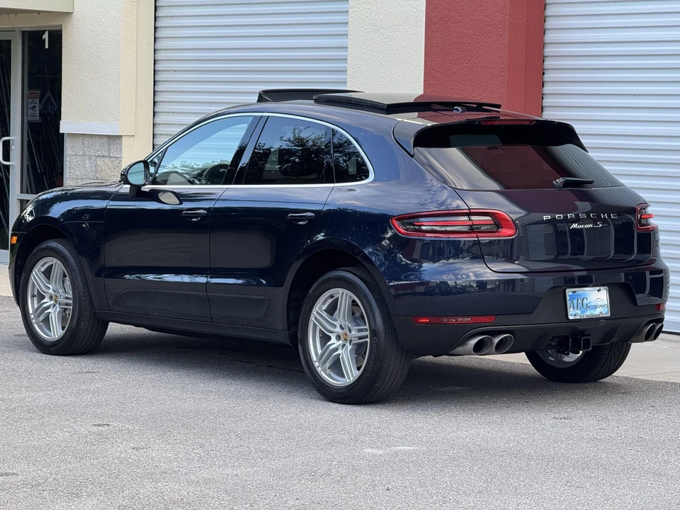 2017 Porsche Macan S - Image 12 of 31