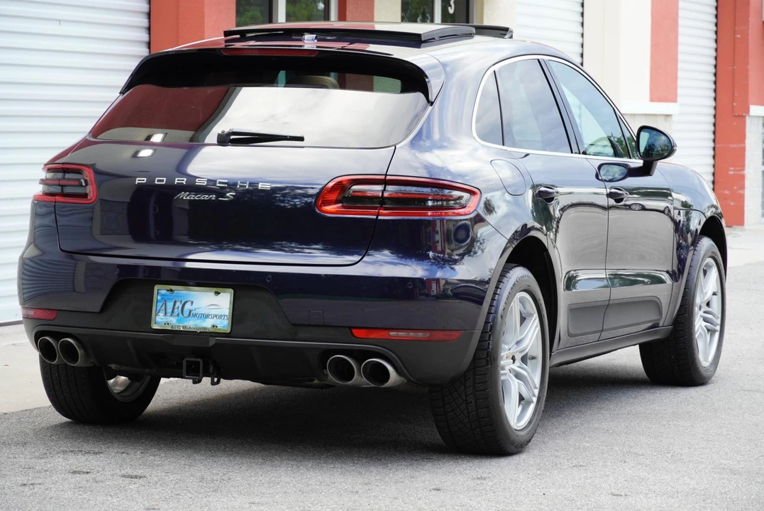 2017 Porsche Macan S - Image 20 of 31