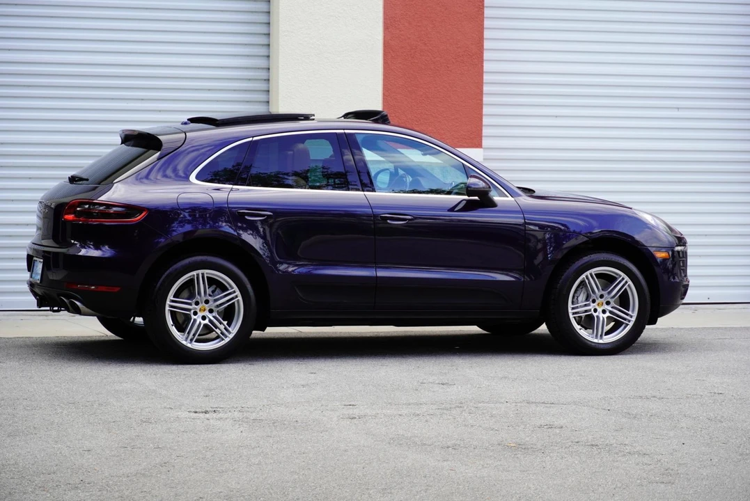 2017 Porsche Macan S - Image 28 of 31