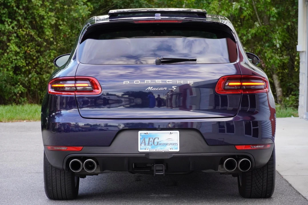 2017 Porsche Macan S - Image 18 of 31