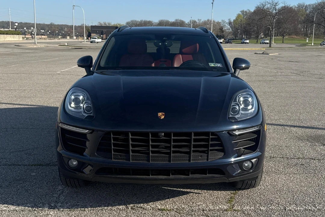 2017 Porsche Macan S - Image 2 of 31