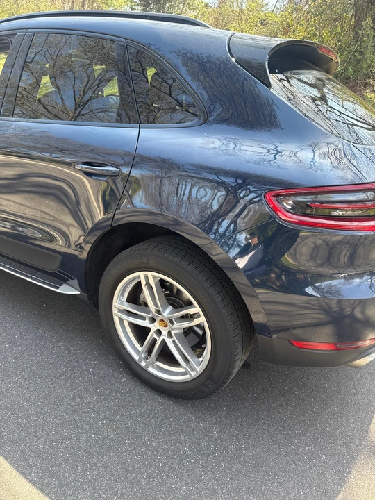 2017 Porsche Macan S - Image 17 of 31