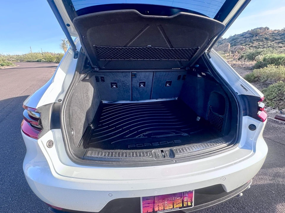 2017 Porsche Macan S - Image 11 of 21
