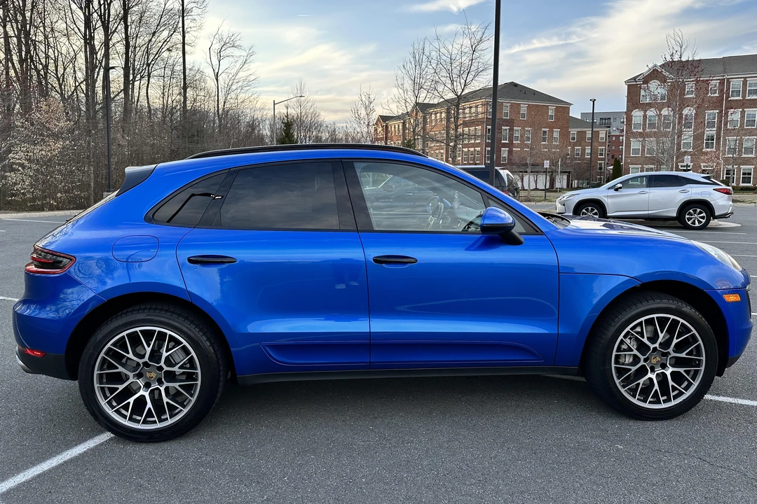2017 Porsche Macan S - Image 8 of 31